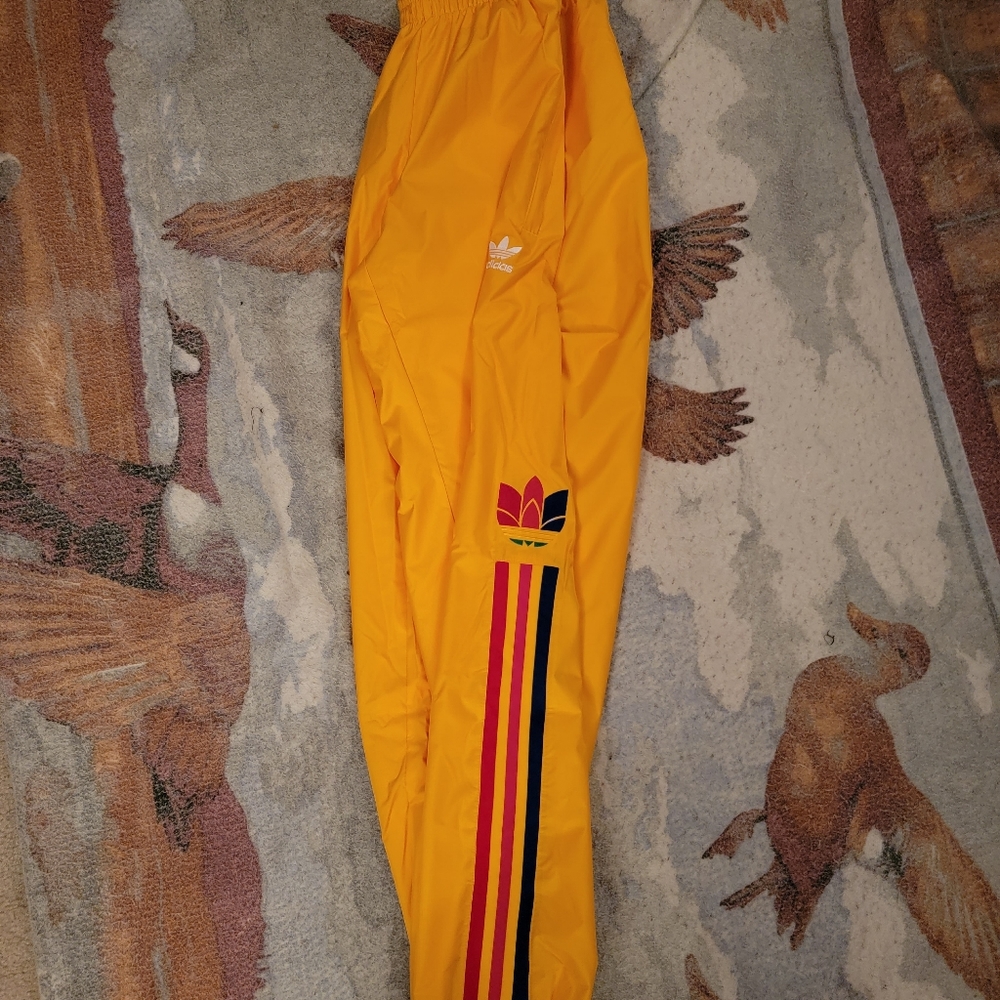 Adidas pants - Picture 7 of 13